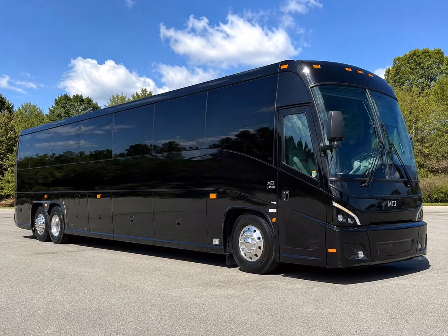 shuttle buses for cu boulder campus events and university transportation